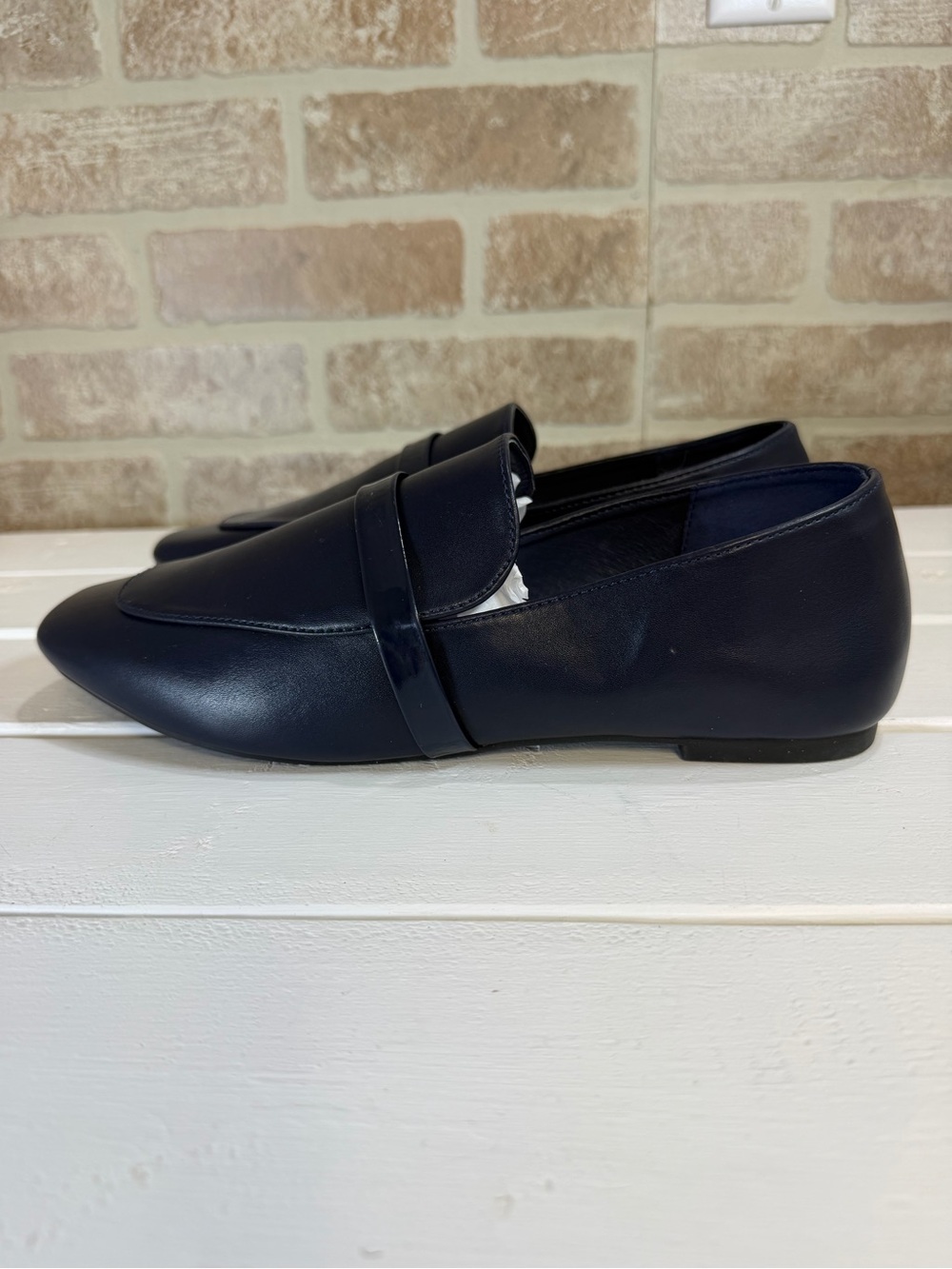 Halston Vincent-S Navy Vegan Leather Loafers Women’s Sz 8.5 Modern Minimalist - Picture 4 of 10